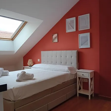 C23a01 Moderno Adosado 2 Hab Parbayon