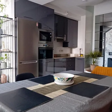 R2r - Moderno Adosado 2 Hab - C23a01 Ferienhaus Parbayon