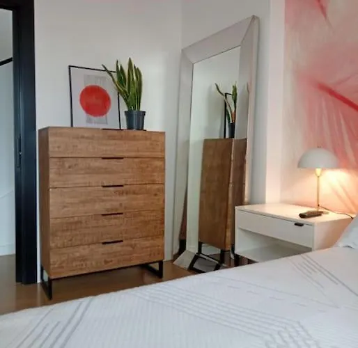 C23a01 Moderno Adosado 2 Hab Parbayon