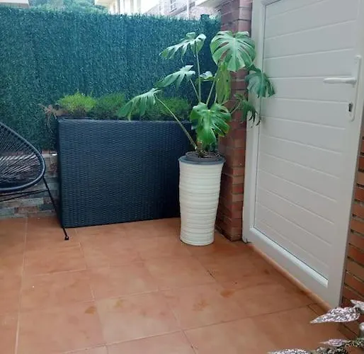 C23a01 Moderno Adosado 2 Hab Prázdninový dům