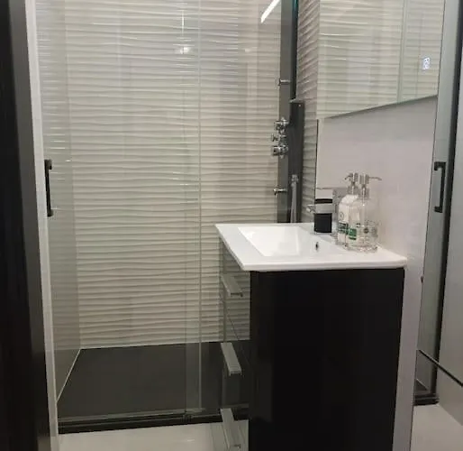 C23a01 Moderno Adosado 2 Hab * Parbayon